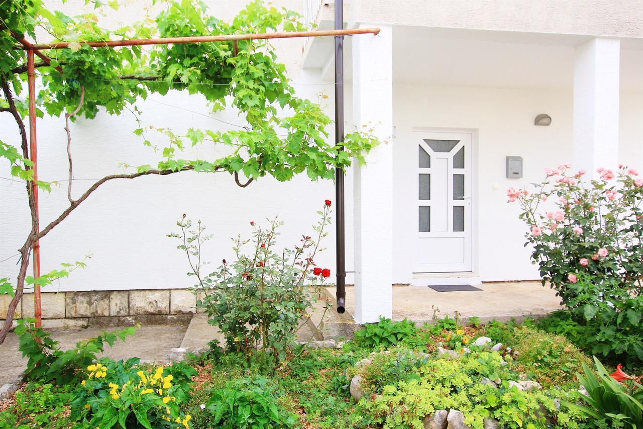 Apartment Anica Τρογκίρ Εξωτερικό φωτογραφία