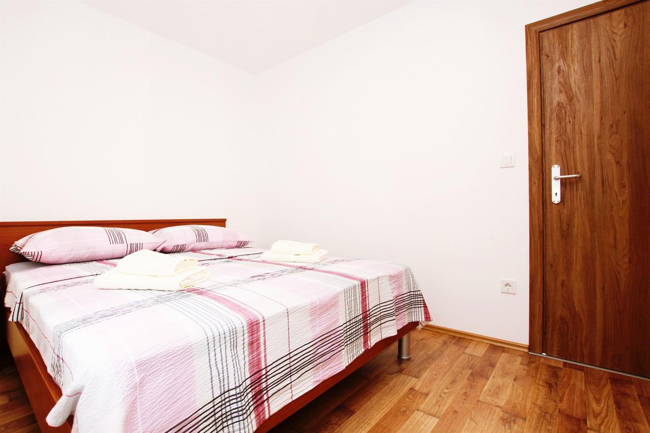 Apartment Anica Τρογκίρ Εξωτερικό φωτογραφία
