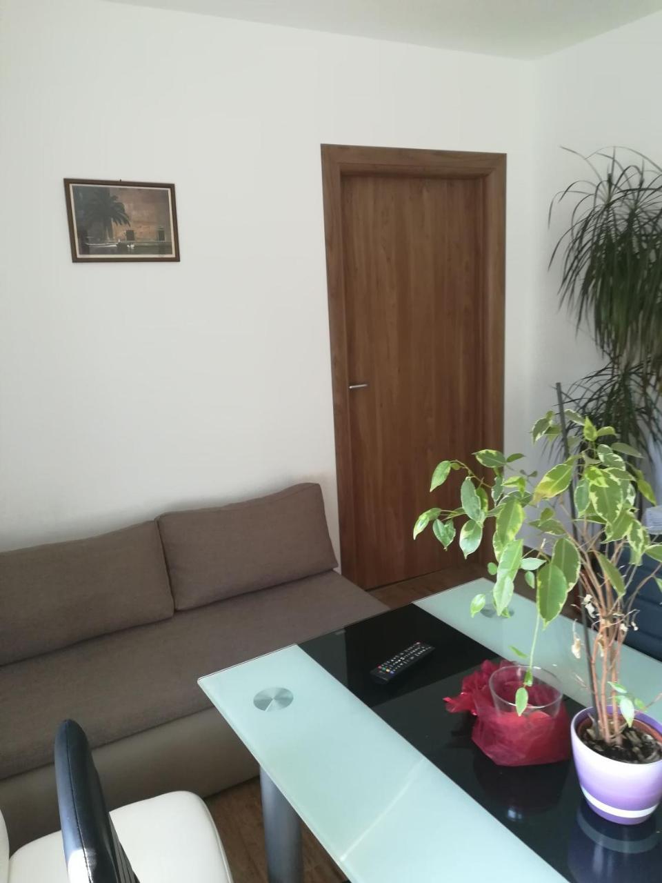 Apartment Anica Τρογκίρ Εξωτερικό φωτογραφία